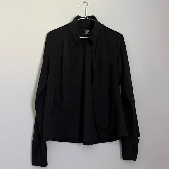 AVIA Women’s Black Zip-Up Jacket With Thumbhole Cuffs - Picture 2 of 6